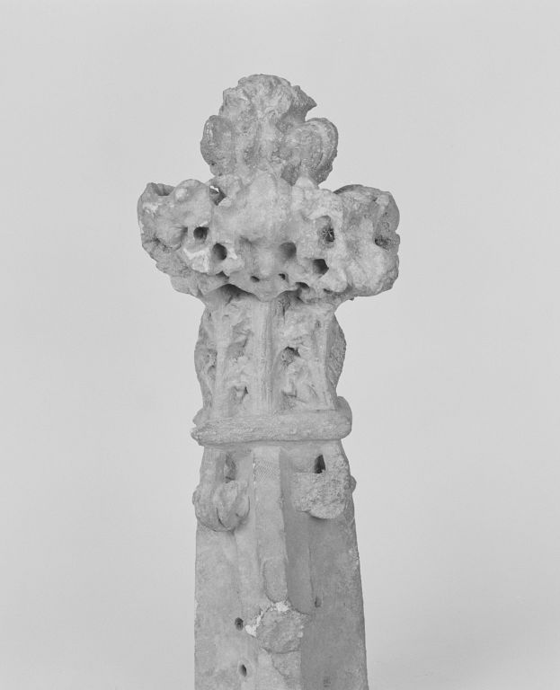 Elément d'architecture (INV. 44.2140)