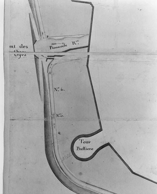 Plan de l'enceinte de Beaune levé en 1785 par François Pourcher [détail : la tour Bussière, ou tour des Dames].