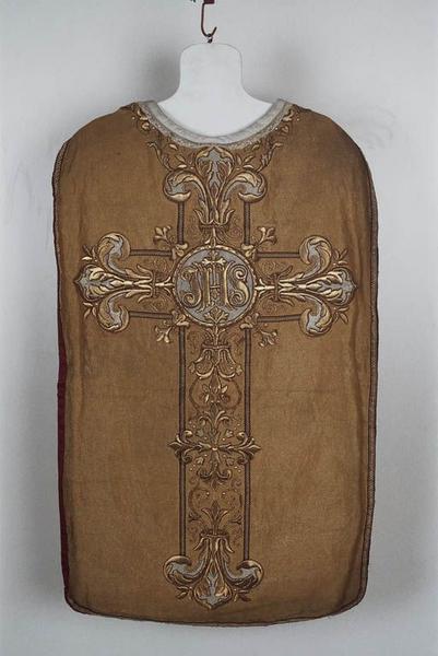 Chasuble (ornement doré)