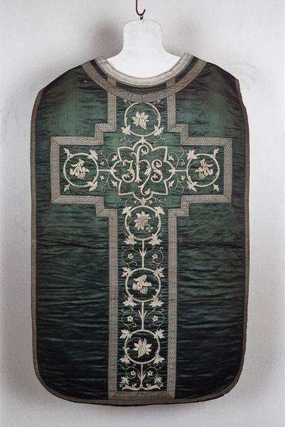 Chasuble (ornement vert)