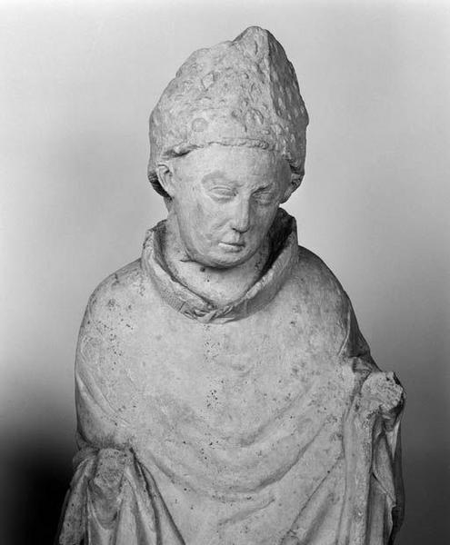 Statue (petite nature) : saint Rémy (1)