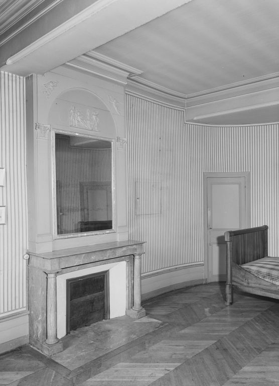 Maison 52 rue Thiers, étage, chambre à coucher (vue d'ensemble)