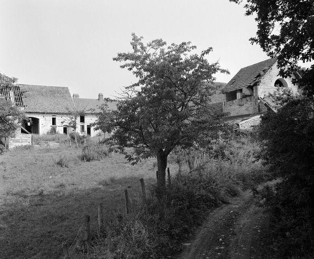 Vue d'ensemble prise du nord.
