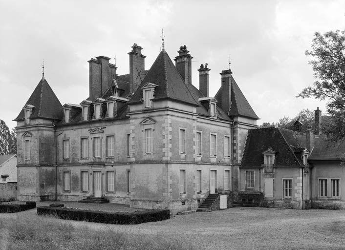 Logis, élévation postérieure et mur gauche.