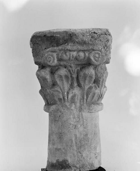Colonne, chapiteau