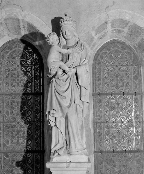 Statue : Vierge à l'Enfant