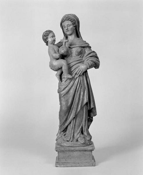 Statuette : Vierge à l'Enfant (2)