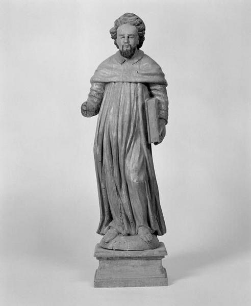 Statuette : saint au livre