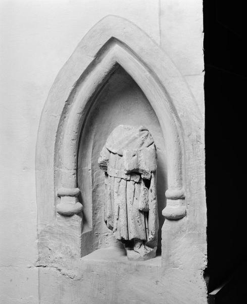 Statuette : saint Julien ?
