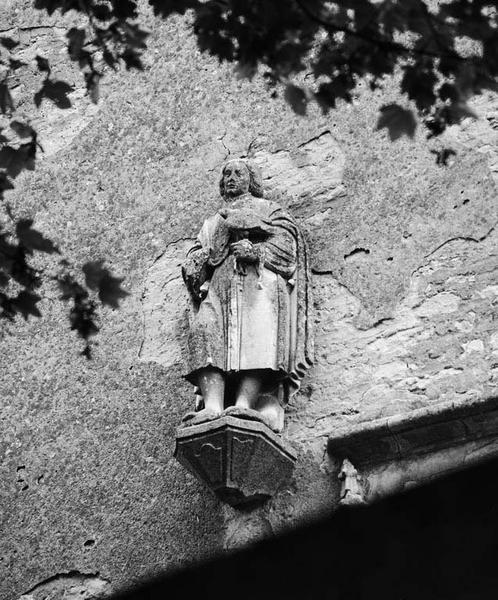 Statue (petite nature) : saint Julien ?, saint Thibault ?