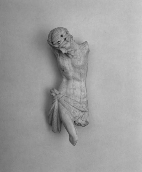 Croix (crucifix) (1), numéro d'inventaire : 87 GHD 867.1