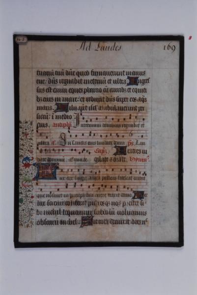 Livre : feuillet d'un livre d'heures
