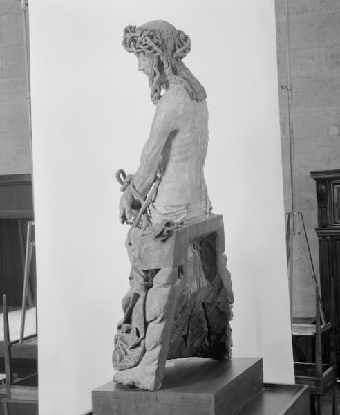 Statue : Christ de Pitié, numéro d'inventaire : 87 GHD 18