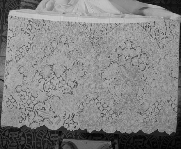 Détail de la dentelle
