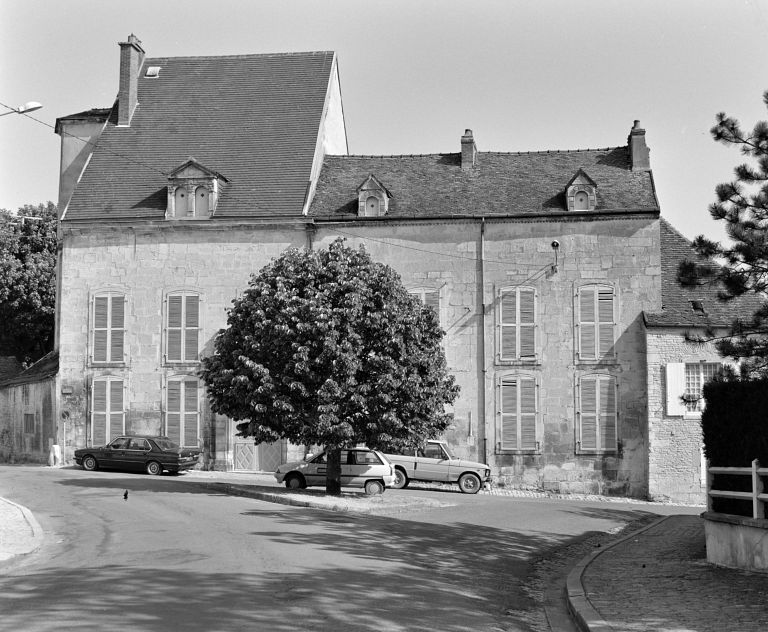 Façade, rue des Avocats