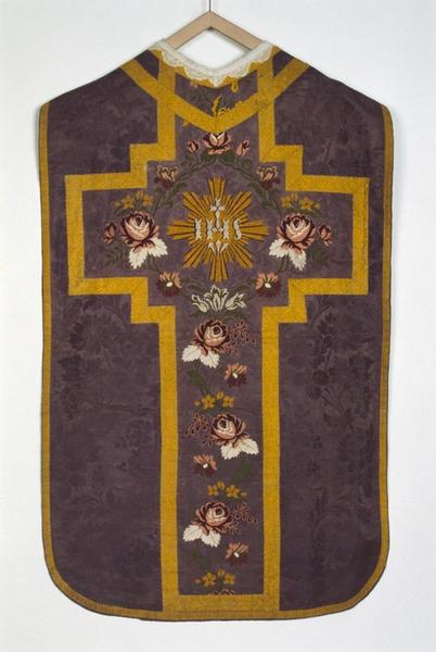 Chasuble (ornement violet)