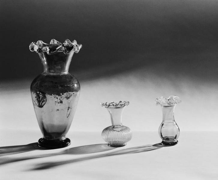 3 vases en verre.