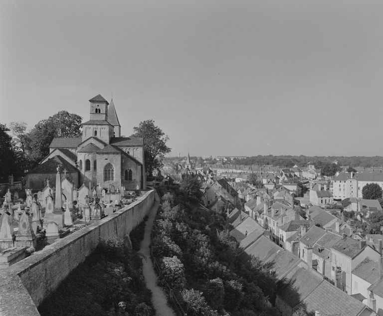 Vue d'ensemble du site, à l'est