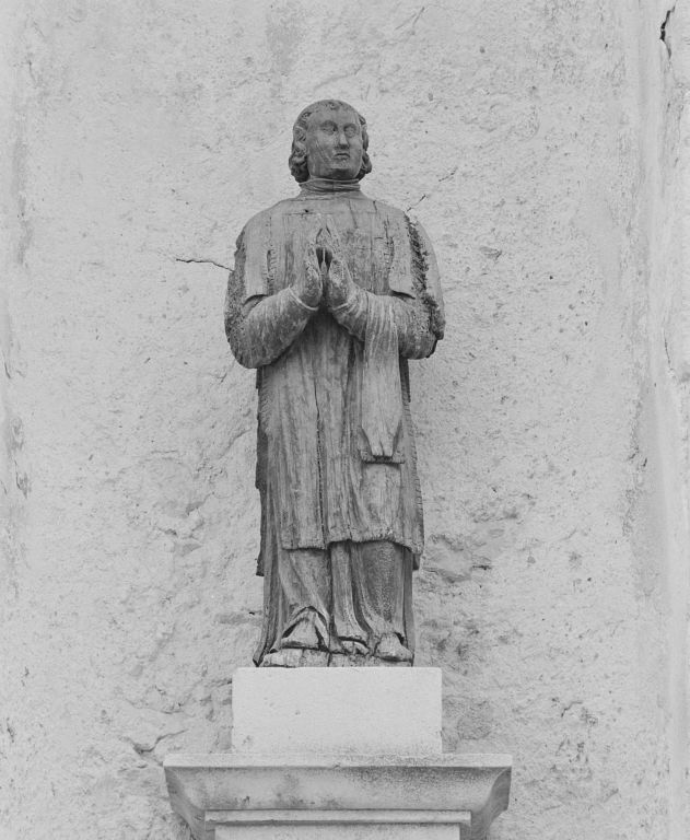 Statue : saint