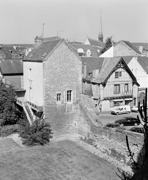 Tour des Bouchers, depuis la "Grosse Tour" appelée aussi bastion Calvet.