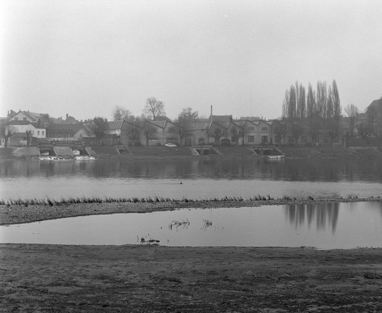Vue générale prise de l'ouest.