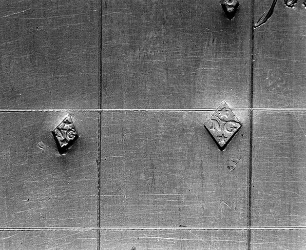 Détail : poinçons de Nicolas Gontret.
