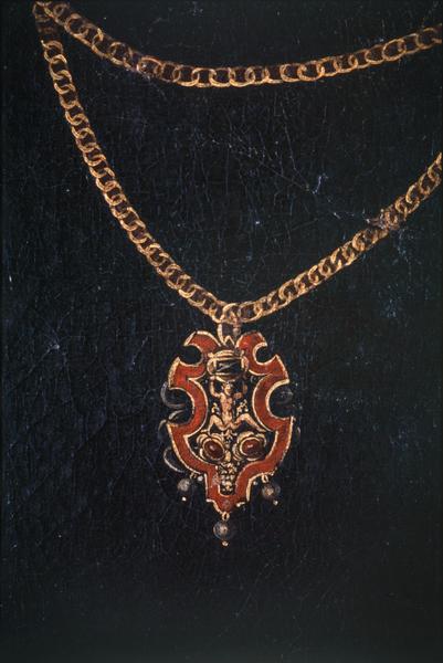 Collier, détail