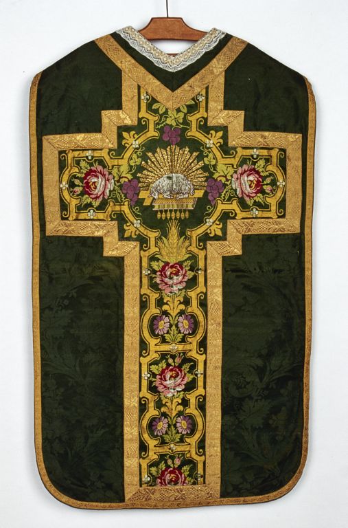 Chasuble (ornement vert)