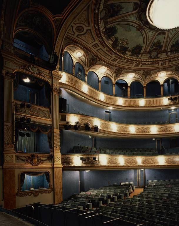 Salle vue depuis la scène.