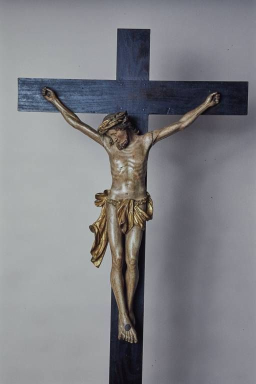 Statue : Christ en croix (No 3)