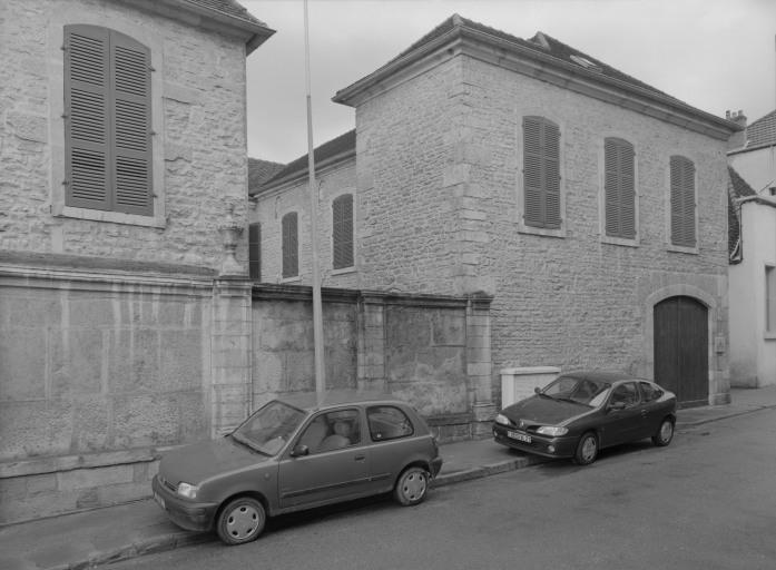 Bâtiment de la cuverie : élévation sur la rue.