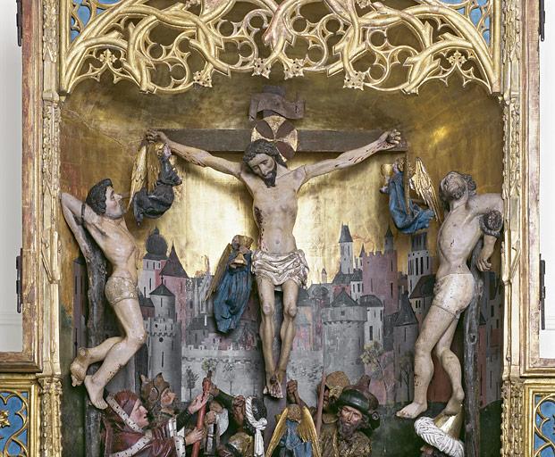 Panneau central, scène centrale : Crucifixion (après restauration).