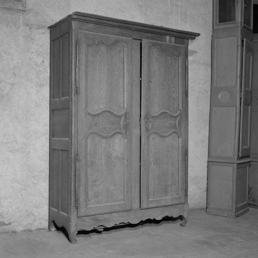 Vue d'ensemble, de trois quarts.