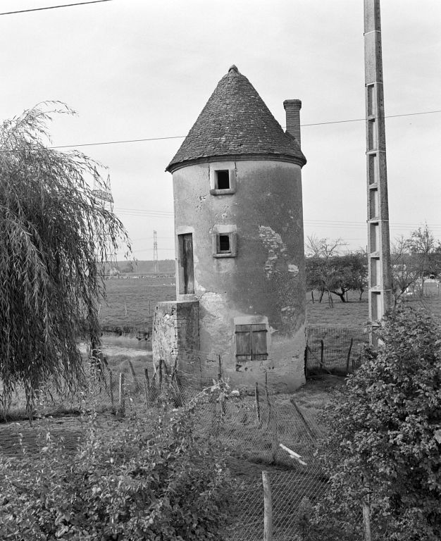 Colombier (cadastre section B1, parcelle 110).