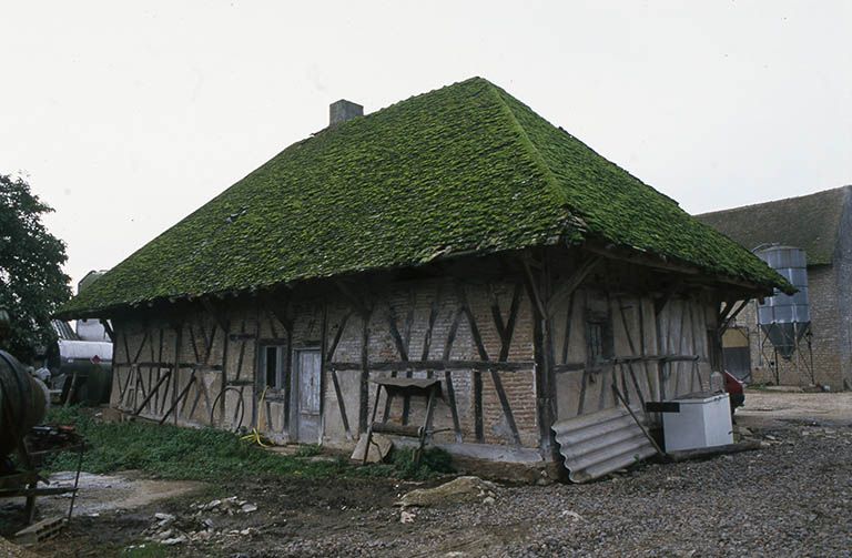 Le logis. Elévation postérieure et mur gauche.