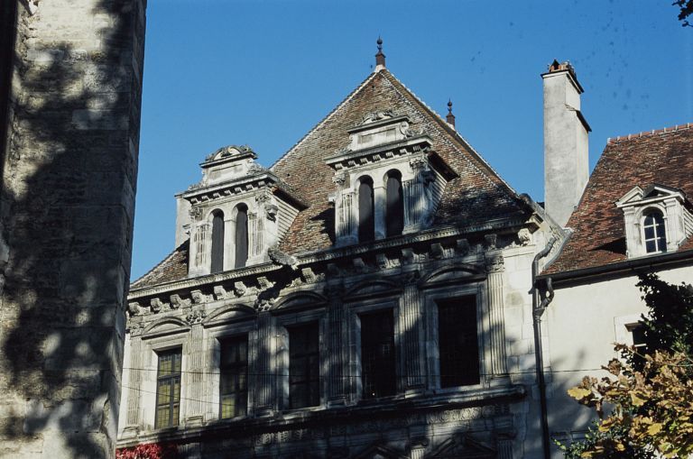 Façade, détail.