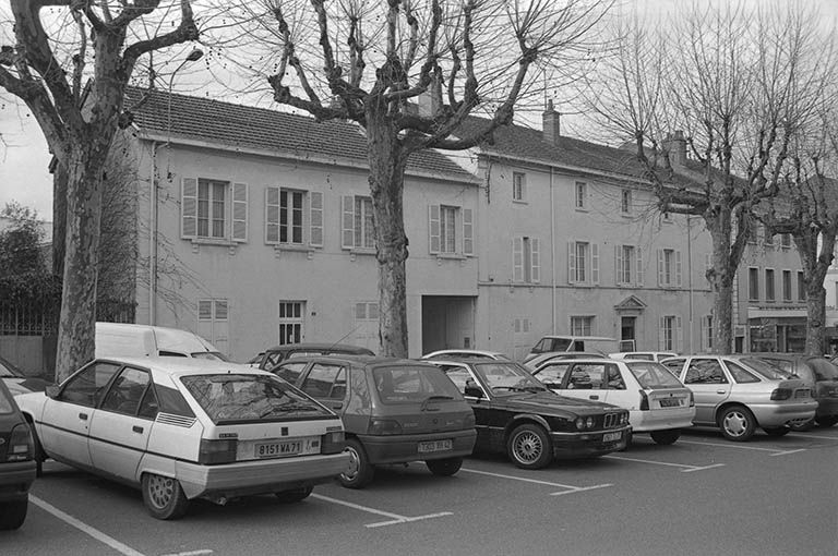 Façade antérieure du presbytère, vue de l'est.