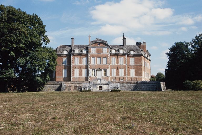 Le logis. Elévation postérieure. Vue axiale.