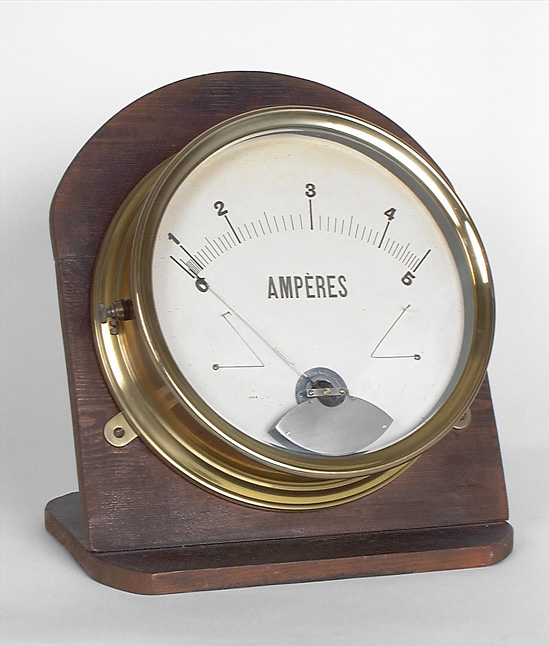 Instruments de mesure électromagnétique (2) : ampèremètre et voltmètre