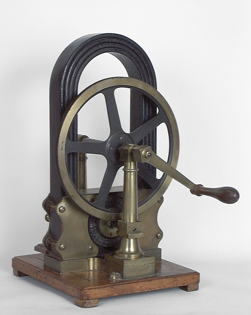 Instrument de démonstration en électrodynamique : machine de Gramme