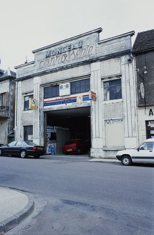 Garage de réparation automobile Monceau