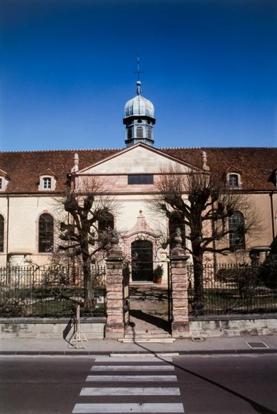 Façade du corps central.