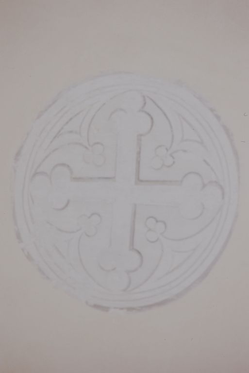 Vue de détail de l'une des croix du choeur