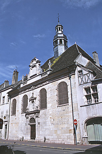 Vue d'ensemble depuis la rue de Lorraine.