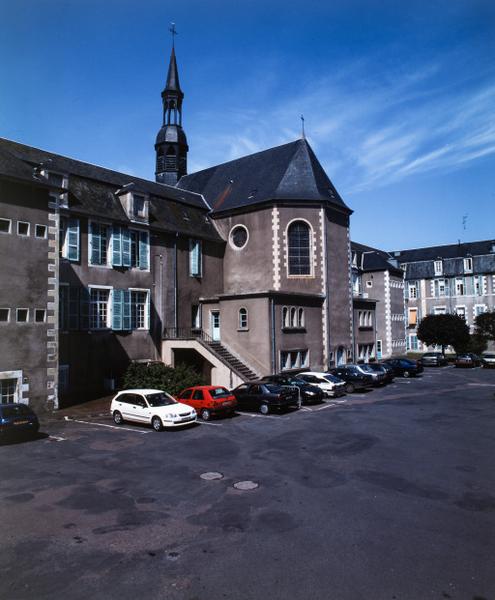 Façade postérieure : chevet de la chapelle.