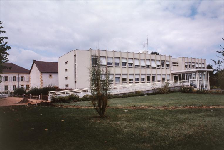 Bâtiment du XXe siècle.