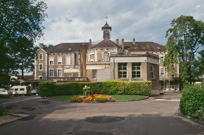 Bâtiment central, façade postérieure.