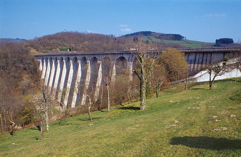 Vue d'ensemble de l'aval.