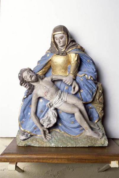 Groupe sculpté : Vierge de Pitié