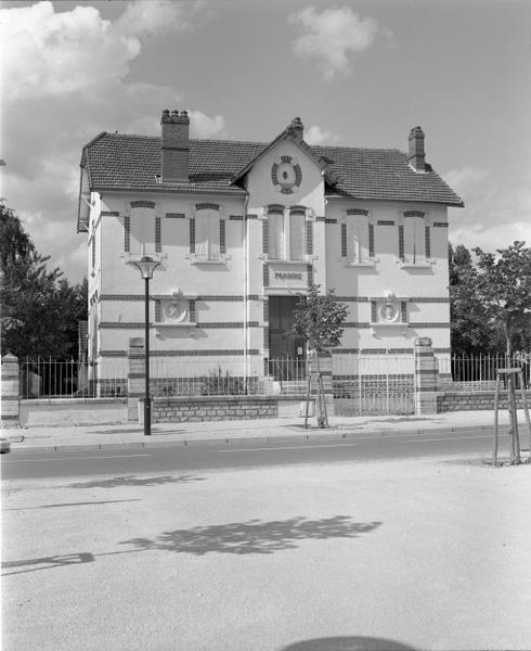 École de filles actuellement mairie